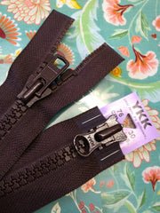 YKK Vislon Two-Way Open End Zip 76cm 30inch: Brown (570)