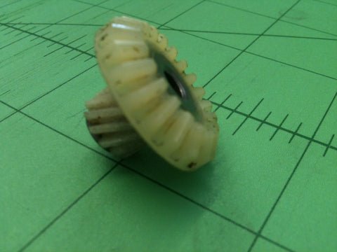 Singer Hook Drive Gear Futura Touch & Sew