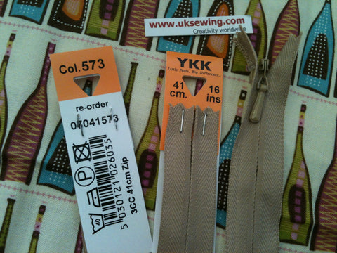 YKK Concealed Zip 41cm 16inch: Fawn (573)