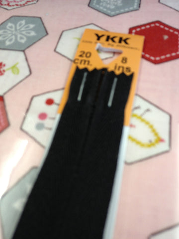 YKK Concealed Zip 20cm 8inch: Black (580)