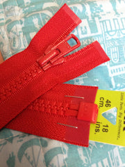 YKK Vislon Open End Zip 46cm 18inch Red (519)