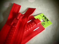 YKK Vislon Open End Zip 71cm 28inch Red (519)