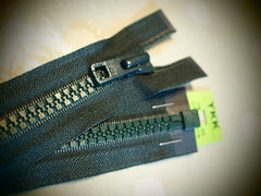 YKK Vislon Open End Zip 76cm 30inch Forest Green 890