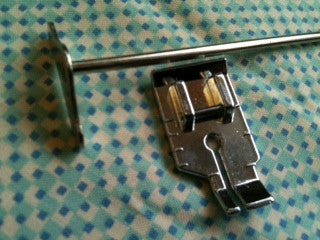 Singer 1/4" Patchwork Foot with Guide - Snap On